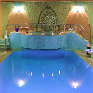 4* Hotell Assounfou